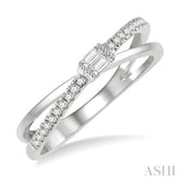 1/6 Ctw Criss Cross Baguette and Round Cut Diamond Fashion Ring in 14K White Gold