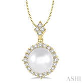 10 MM Cultured Pearl and 1/2 Ctw Round Cut Diamond Pendant in 14K Yellow Gold with chain