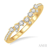 1/4 Ctw Alternating Marquise and Circular Mount Round Cut Diamond Curved Wedding Band in 14K Yellow Gold