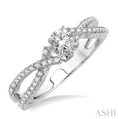 1/2 Ctw Diamond Engagement Ring with 1/4 Ct Round Cut Center Stone in 14K White Gold