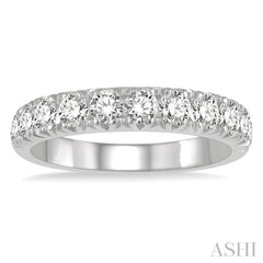 1 Ctw 11 Stone Round Cut Diamond Wedding Band in Platinum