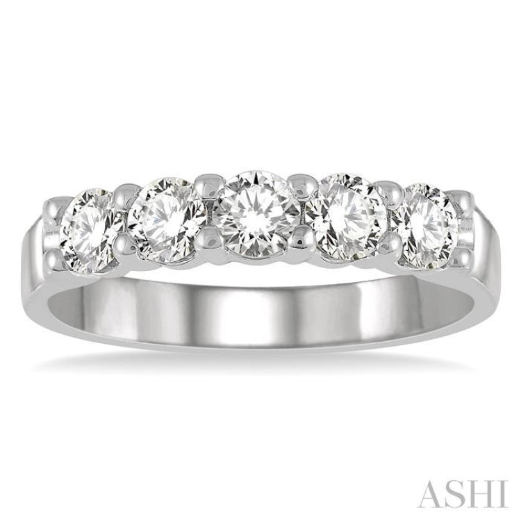3/4 Ctw 5 Stone Round Cut Diamond Wedding Band in 14K White Gold