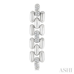 1/10 Ctw Bold Panther Link Single Cut Diamond Fashion Earrings in Sterling Silver