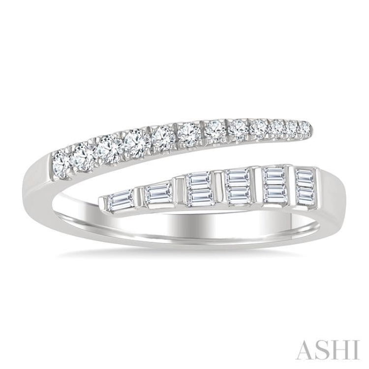 3/8 Ctw Baguette and Round Cut Diamond Fashion Band in 14K White Gold