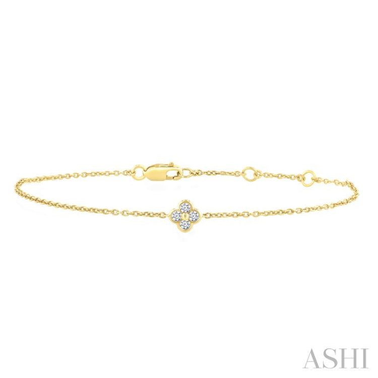 1/8 Ctw Bezel Set Round Cut Diamond Clover Petite Fashion Chain Bracelet in 10K Yellow Gold