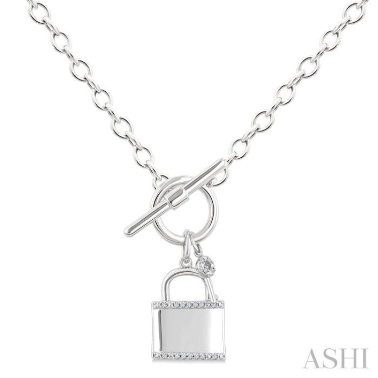 1/10 Ctw Lock & Key Toggle Single Cut Diamond Fashion Necklace in Sterling Silver