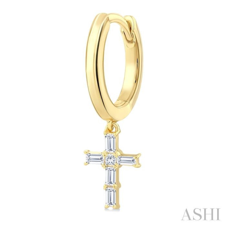 1/5 Ctw Princess and Baguette Cut Diamond Cross Petite Fashion Hoop Earrings in 10K Yellow Gold