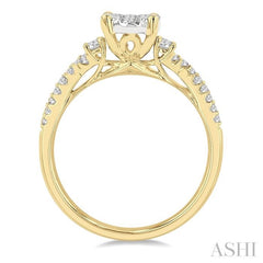 3/4 Ctw Oval Shape Center Criss Cross Shank Lovebright Round Cut Diamond Engagement Ring in 14K Yellow and White gold