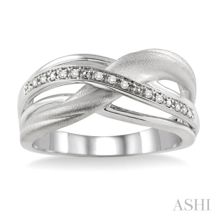1/20 Ctw Round Cut Diamond Swirl Fashion Ring in Sterling Silver