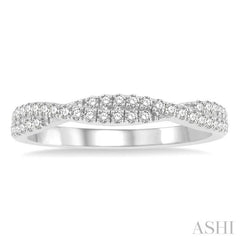 1/4 Ctw Twisted Round Cut Diamond Wedding Band in 14K White Gold