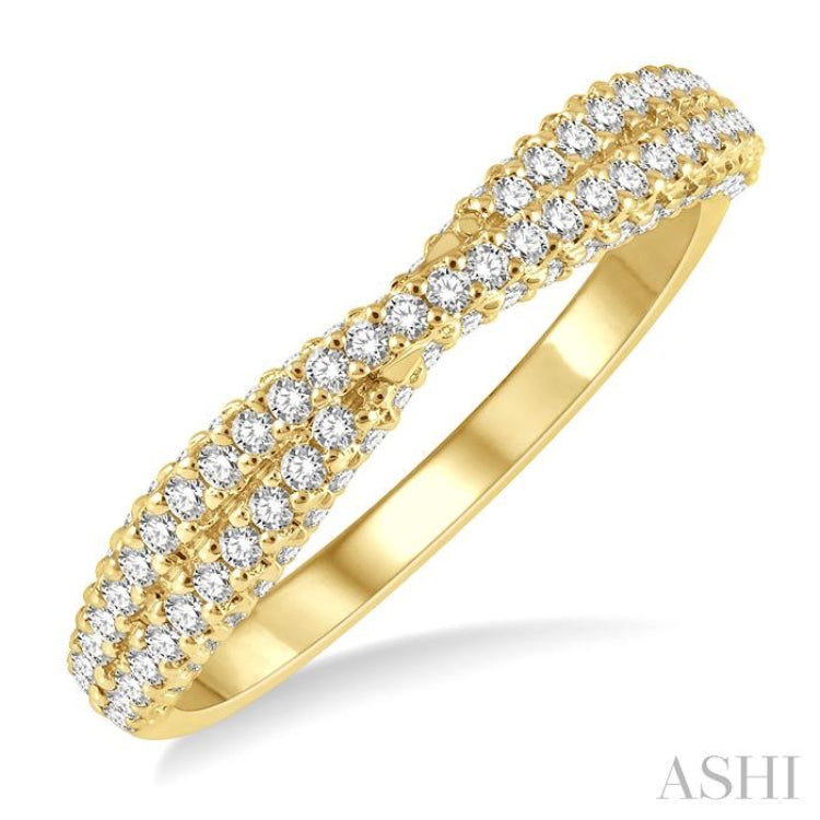 1/2 Ctw Split Criss Cross Shank Round Cut Diamond Stackable Fashion Band in 14K Yellow Gold