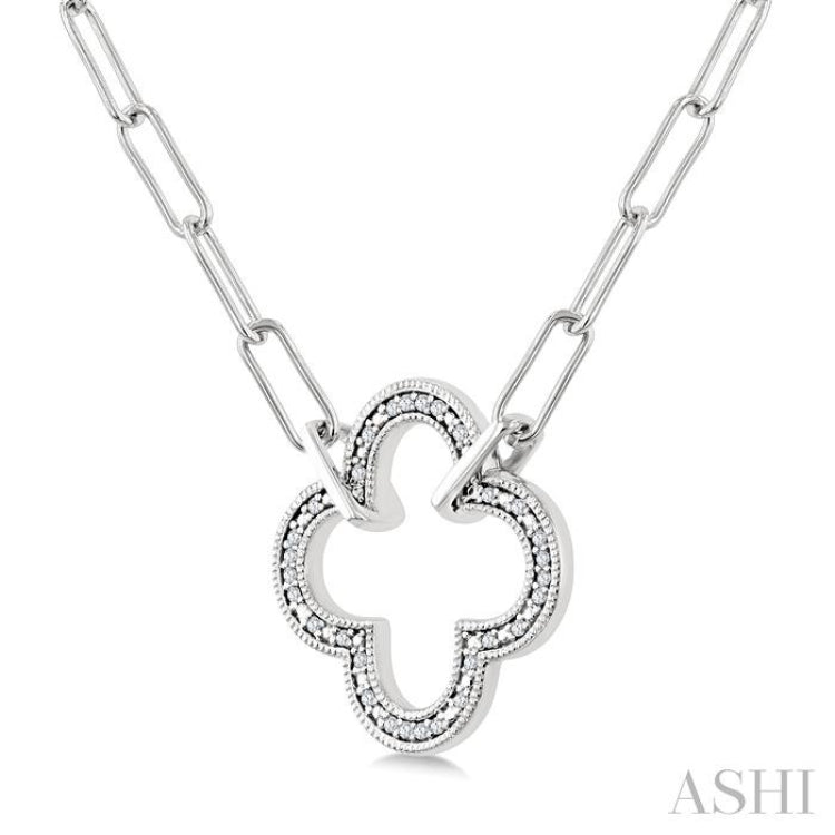 1/10 Ctw Round Cut Diamond Paperclip Pendant With Chain in Sterling Silver