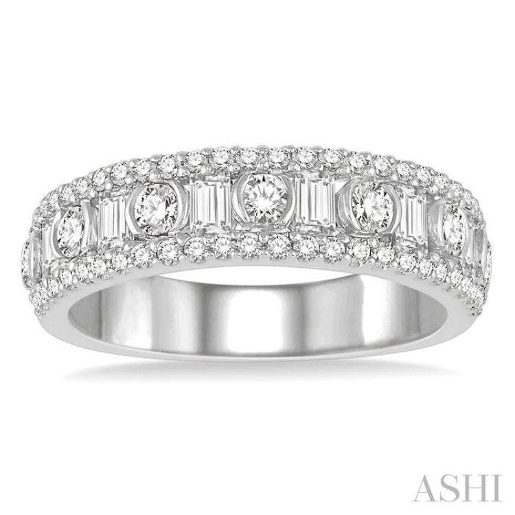 1 Ctw Baguette & Round Cut Diamond Fashion Band in 14K White Gold