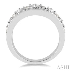 7/8 Ctw Diamond Fashion Band in 14K White Gold