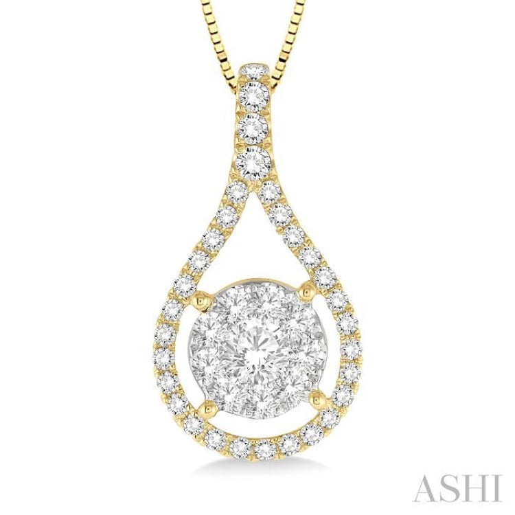 5/8 Ctw Lovebright Round Cut Diamond Pendant in 14K Yellow and White Gold with Chain