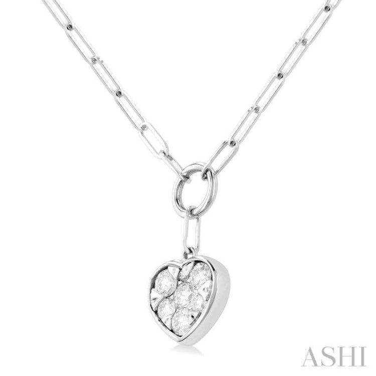 1/4 Ctw Lovebright Heart Shape Round Cut Diamond Paperclip Necklace in 14K White Gold