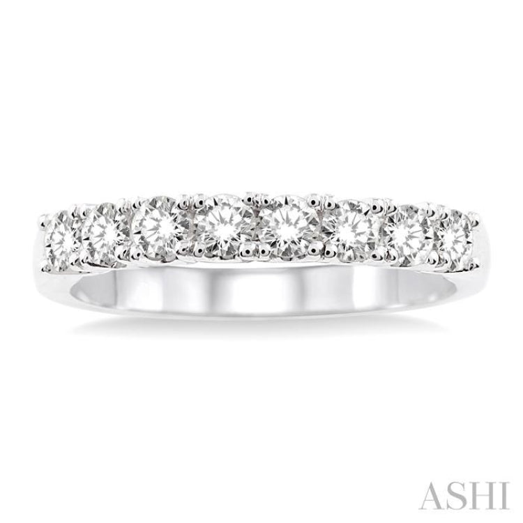 5/8 Ctw Round Cut Diamond Wedding Band in 14K White Gold