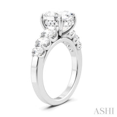 1 1/4 Ctw Oval Shape Oval and Round Cut Diamond Semi-Mount Engagement Ring in 14K White Gold