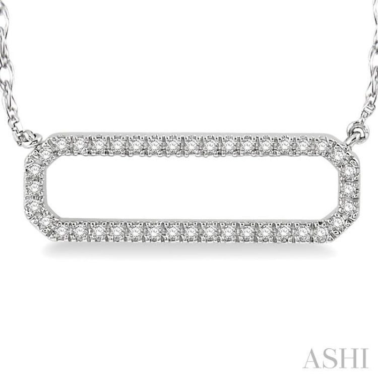 1/6 Ctw Round Cut Diamond Rounded Rectangle Pendant With Chain in 10K White Gold
