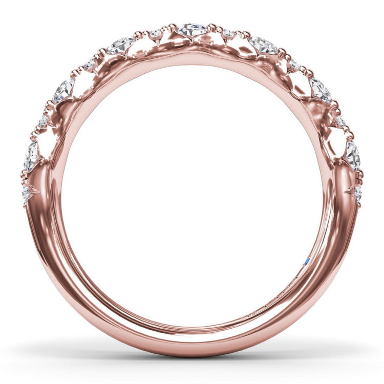 Round Cluster Diamond Ring