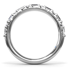 Alternating Round and Emerald Cut Diamond Band