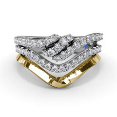 Spyre Curved Ring