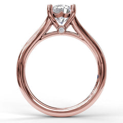 Round Cut Solitaire With Delicate Split Band
