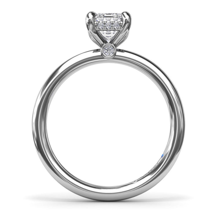 Exceptionally Striking Diamond Engagement Ring 