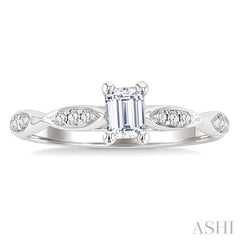 1/2 Ctw Marquise Link Shank Diamond Engagement Ring With 1/3 Ct Emerald Cut Diamond Center Stone in 14K White Gold