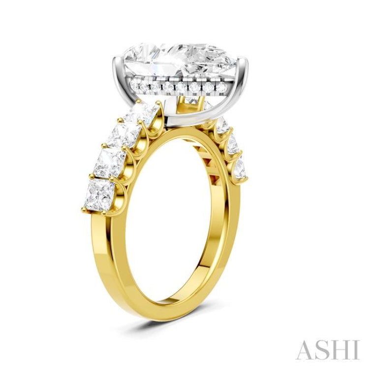 1 1/3 Ctw Pear Shape Princess and Round Cut Diamond Semi-Mount Engagement Ring in 14K Yellow and White Gold