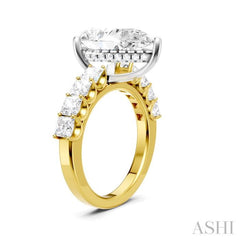1 1/3 Ctw Pear Shape Princess and Round Cut Diamond Semi-Mount Engagement Ring in 14K Yellow and White Gold