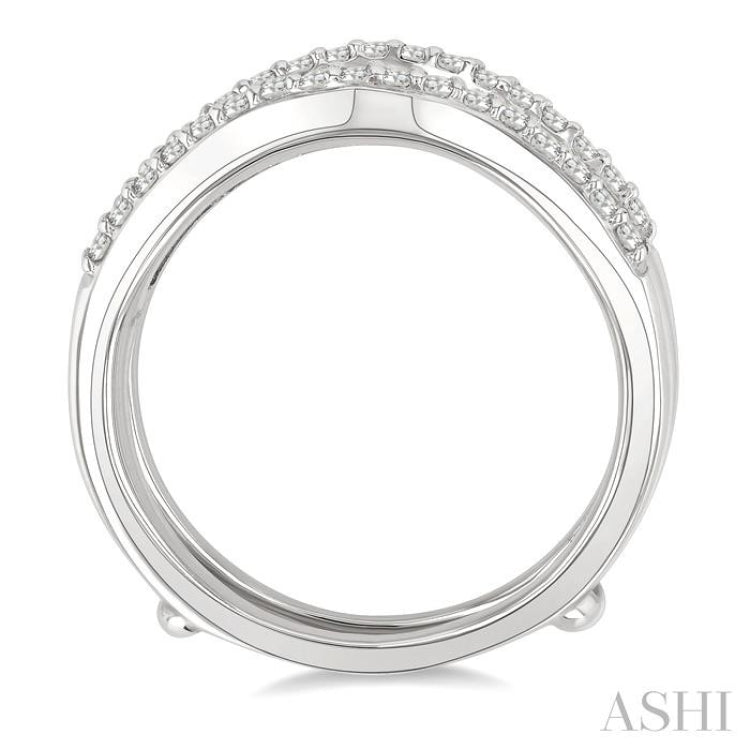 1 1/10 Ctw Baguette and Round Cut Diamond Insert Ring in 14K White Gold
