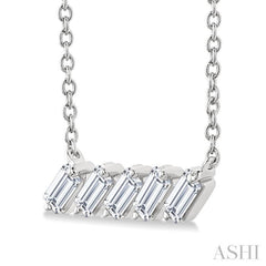 1/4 Ctw Semi-Reclined Baguette Cut Diamond Necklace in 14K White Gold