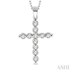1/10 Ctw Round Cut Diamond Cross Pendant in Sterling Silver with Chain