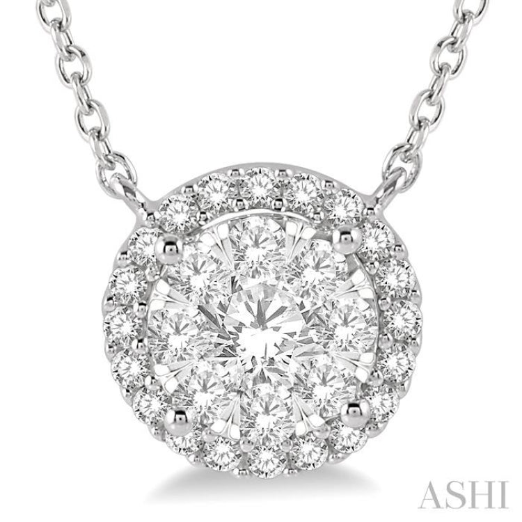 1/2 Ctw Circular Round Cut Diamond Lovebright Pendant With Chain in 14K White Gold