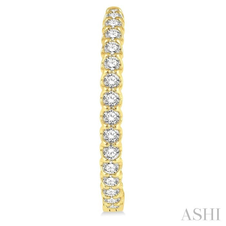 1 1/2 Ctw Inside-Out Round Cut Diamond Hoop Earrings in 14K Yellow Gold