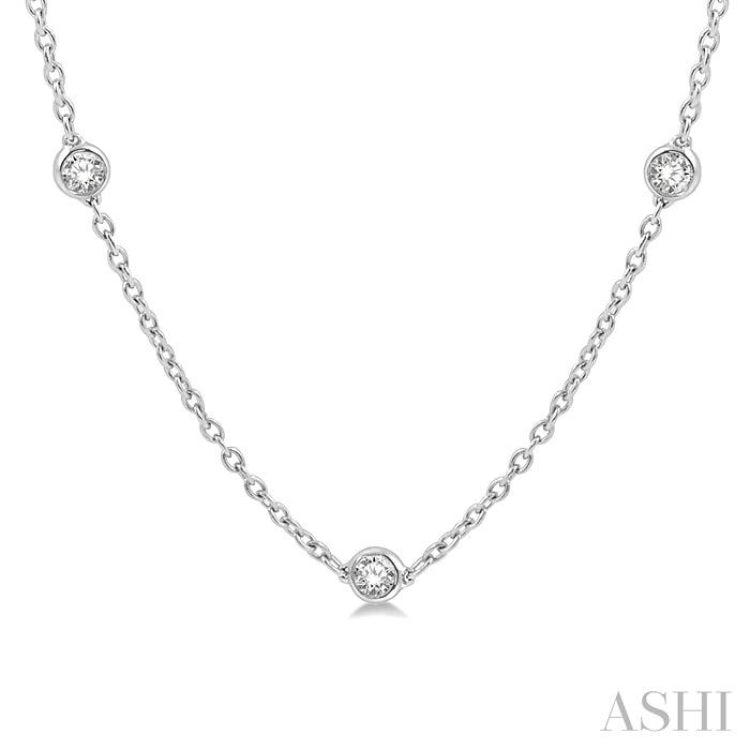 2 Ctw Round Cut Diamond Fashion Necklace in 14K White Gold