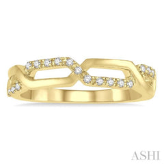 1/10 Ctw Interlocked Round Cut Diamond Stack Band in 14K Yellow Gold