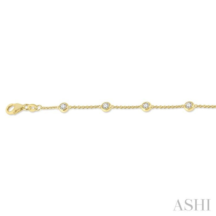 3/4 Ctw Circular Mount Round Cut Diamond Station Bracelet in 14K Yellow Gold
