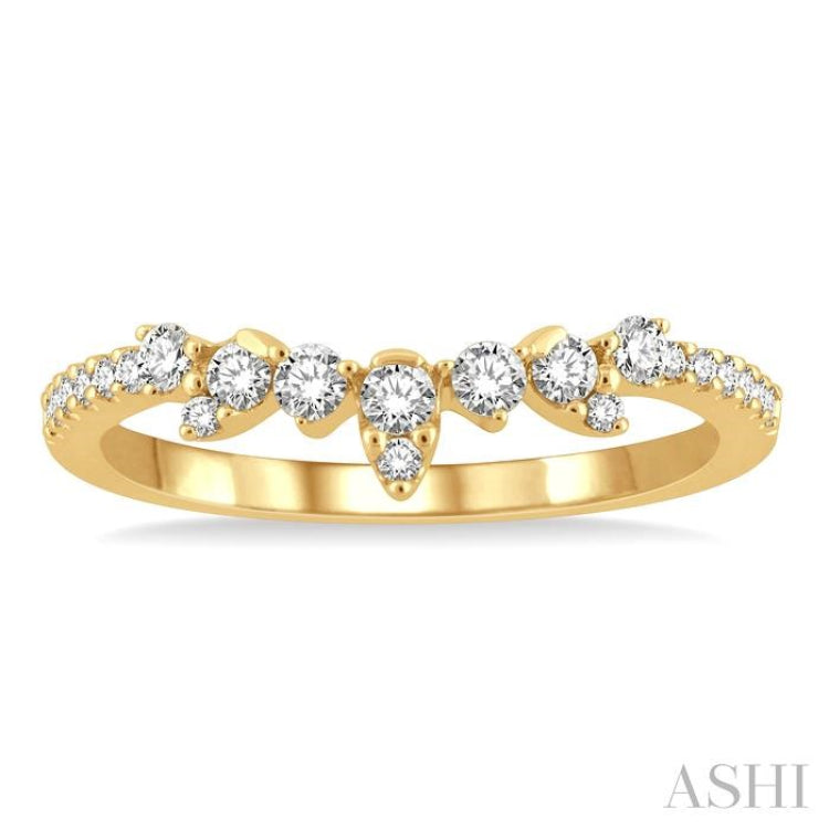 1/4 Ctw Alternating Marquise and Circular Mount Round Cut Diamond Curved Wedding Band in 14K Yellow Gold