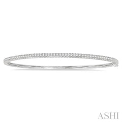 1/2 Ctw Slim Round Cut Diamond Bangle in 14K White Gold
