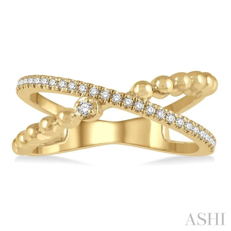 1/6 Ctw Criss Cross Split Shank Round Cut Diamond Fashion Ring in 10K Yellow Gold
