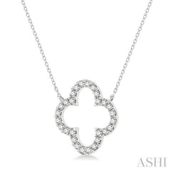 1/2 Ctw Clover Round Cut Diamond Pendant With Chain in 14K White Gold
