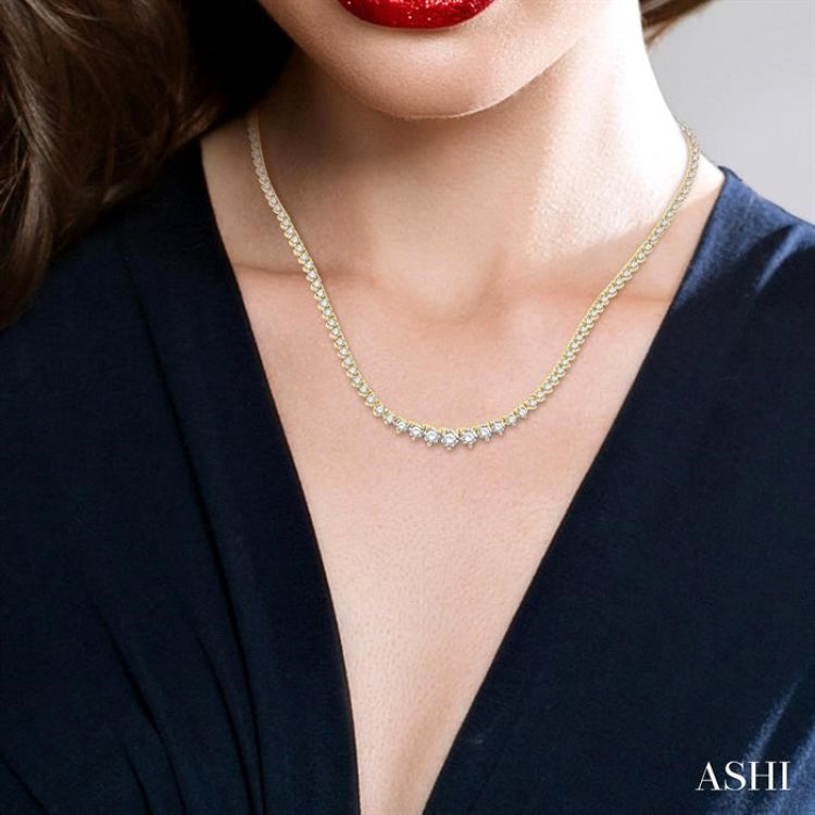 7 Ctw Riviera Round Cut Diamond Necklace in 14K Yellow Gold