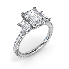 Three Stone Beauty Diamond Engagement Ring 