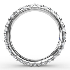 Chunky Shared Prong Anniversary Band