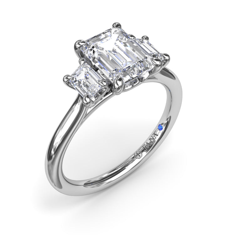 Three Stone Beauty Diamond Engagement Ring 