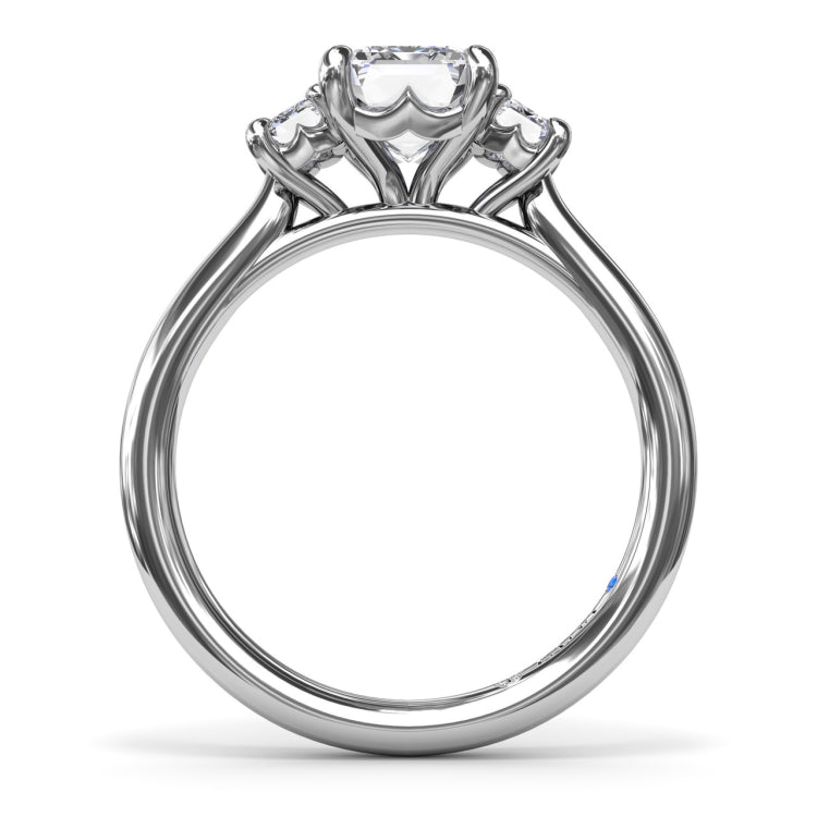 Three Stone Beauty Diamond Engagement Ring 