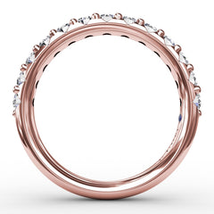 Shared Prong Anniversary Band