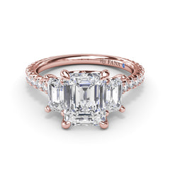 Three Stone Beauty Diamond Engagement Ring 